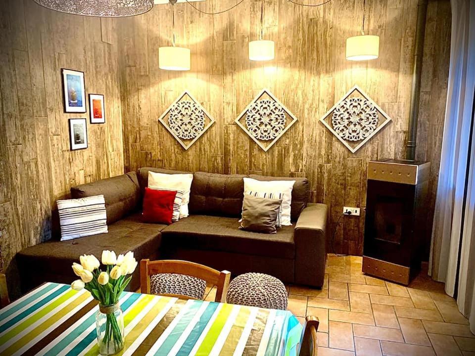 شقة Leonaerdo Guests House بانيكالي المظهر الخارجي الصورة