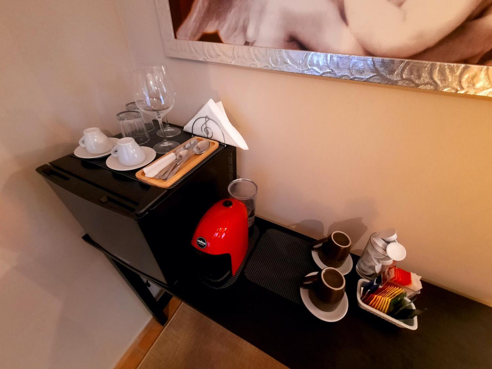 شقة Leonaerdo Guests House بانيكالي الغرفة الصورة