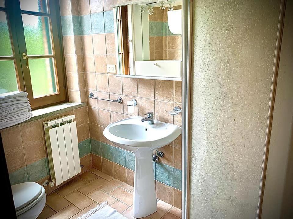 شقة Leonaerdo Guests House بانيكالي الغرفة الصورة